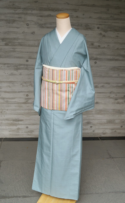 袷】水浅葱色無地紬とマルチカラー髭綴れなごや帯 #kimono #着物 | ち