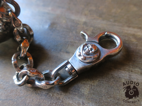 SKULL KEY CHAIN＆KEY HOLDER | AUDIO BLOG