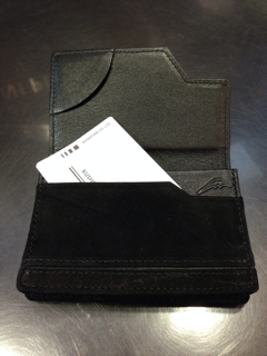名刺入れ入荷しています：KUSHITANI清水店 | KUSHITANI PERFORMANCE STORE