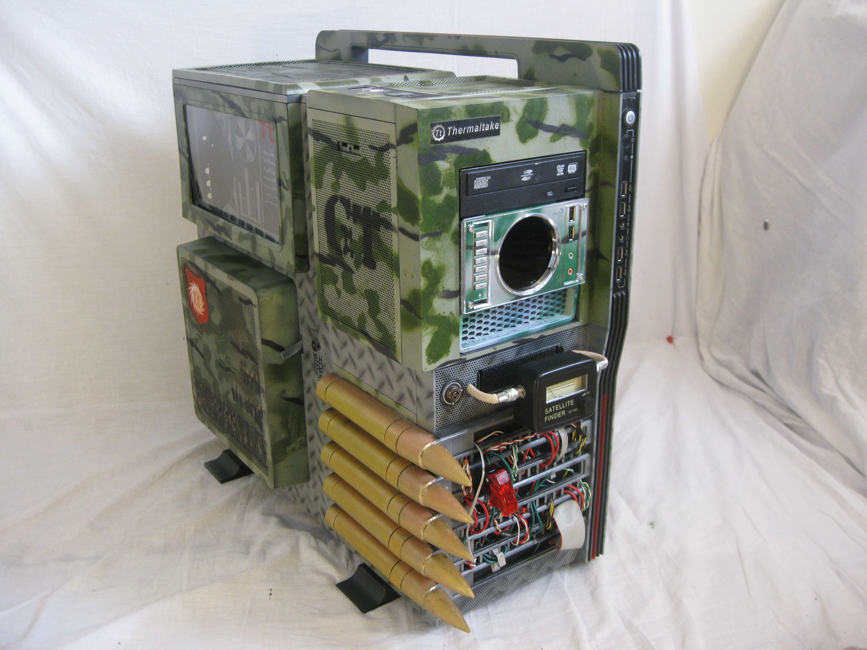 Thermaltake Level 10 GT Battle Edition Case Review @ [H] | [H]ard