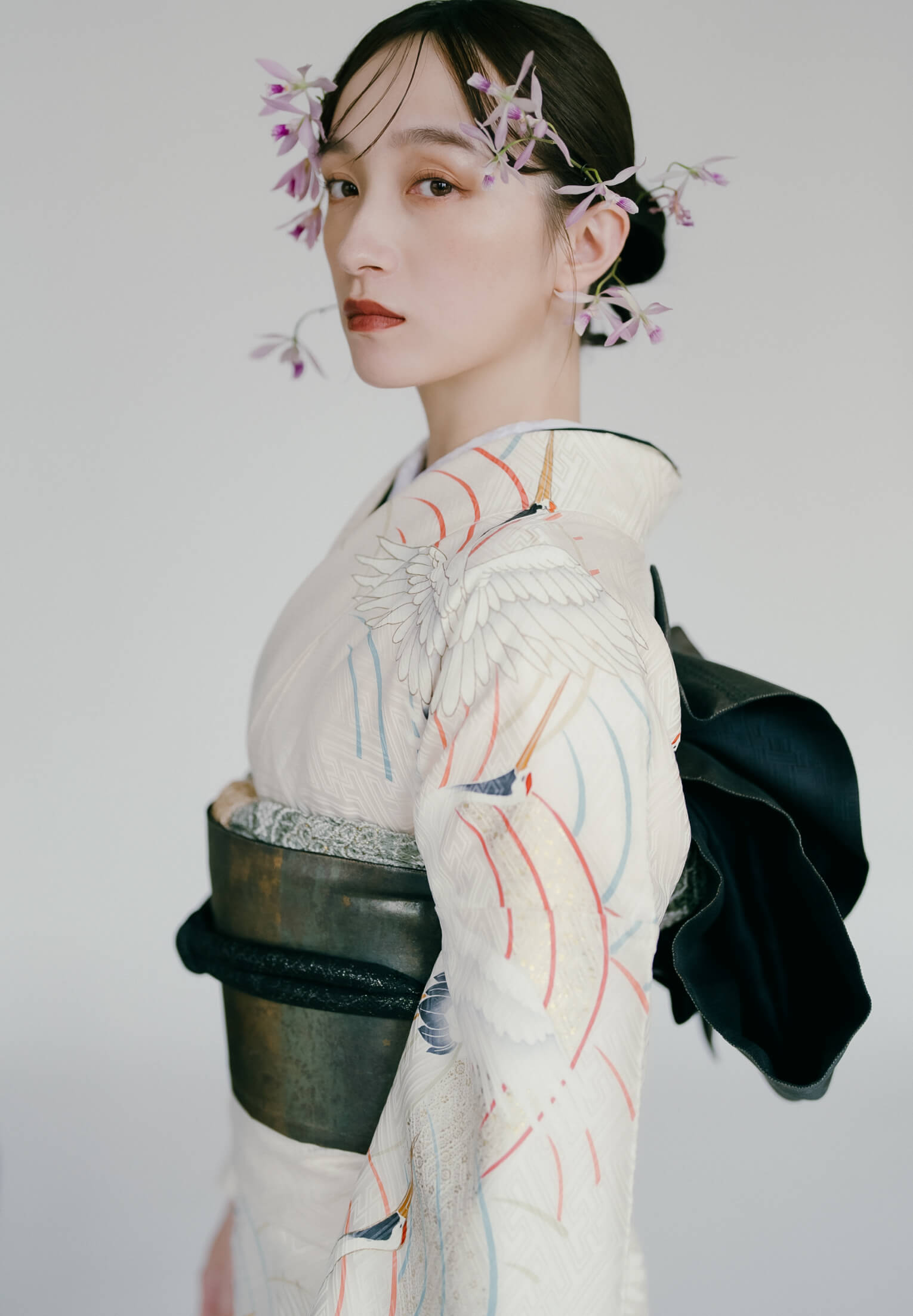 幸せの鶴と青海波｜成人式前撮り・振袖レンタルのイロドリキモノ