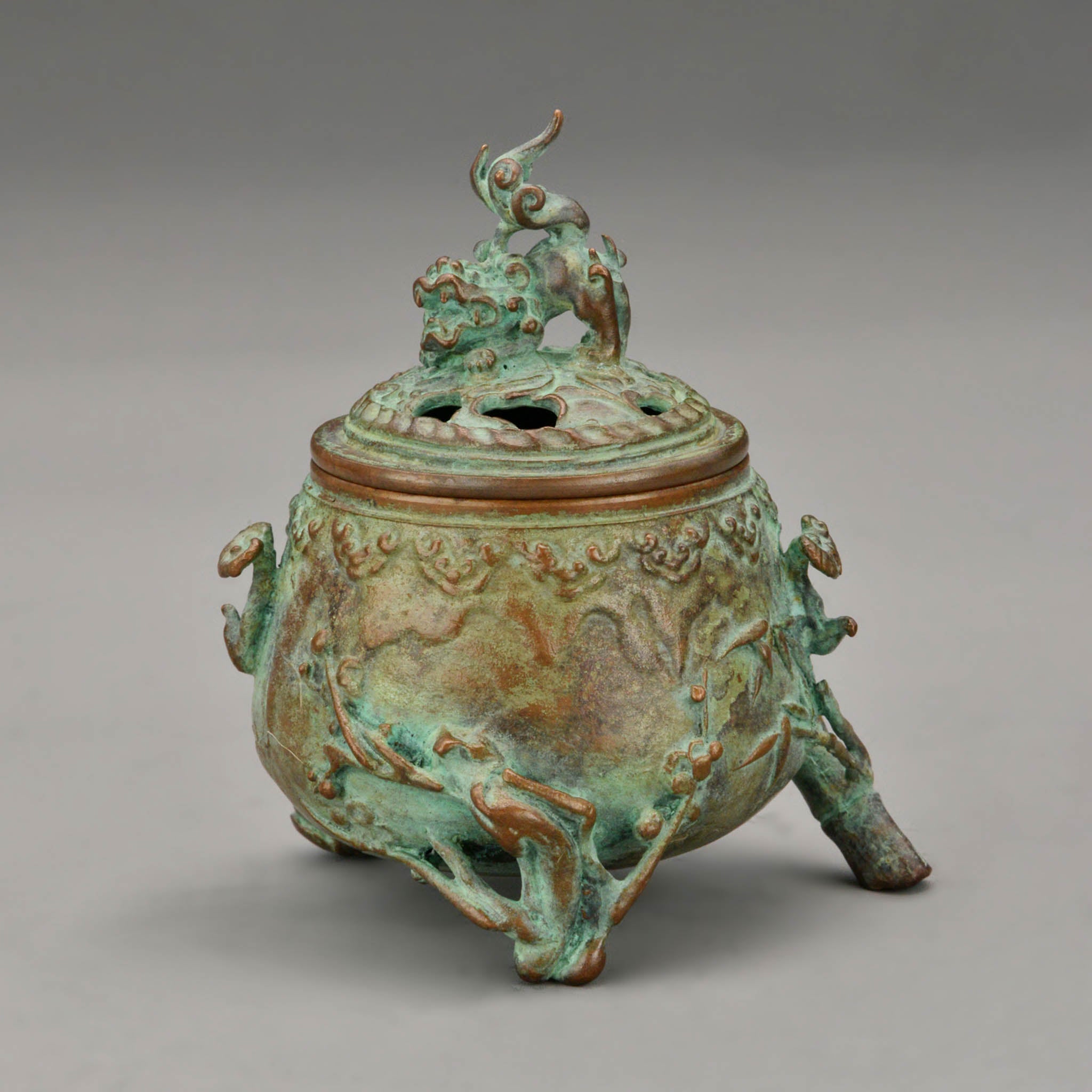 高岡銅器 香炉 | 三友紋 焼青銅色 | 銅 | 喜泉堂