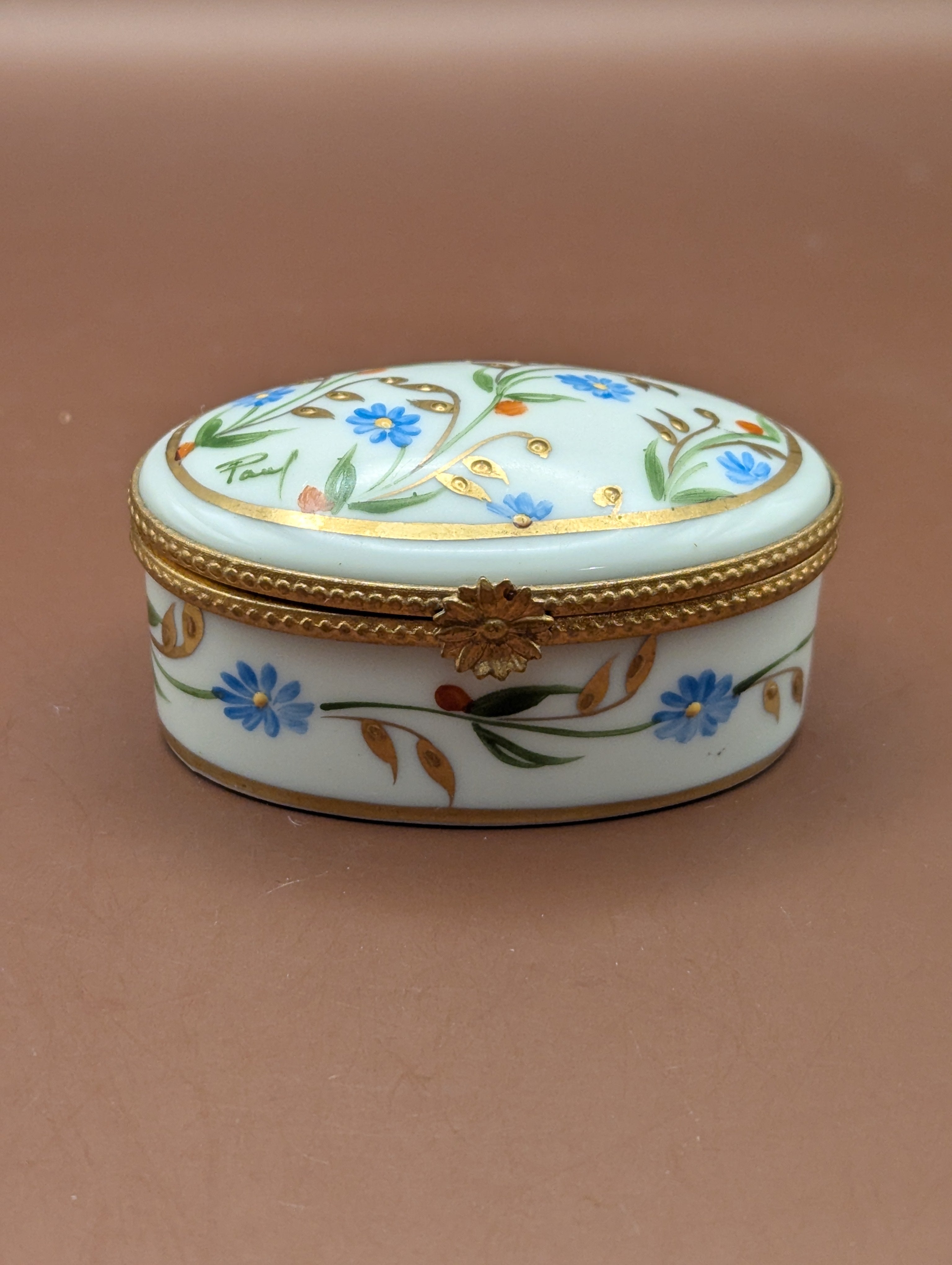 リモージュボックス パリ絵付け | オレンジの実と青い花・金彩