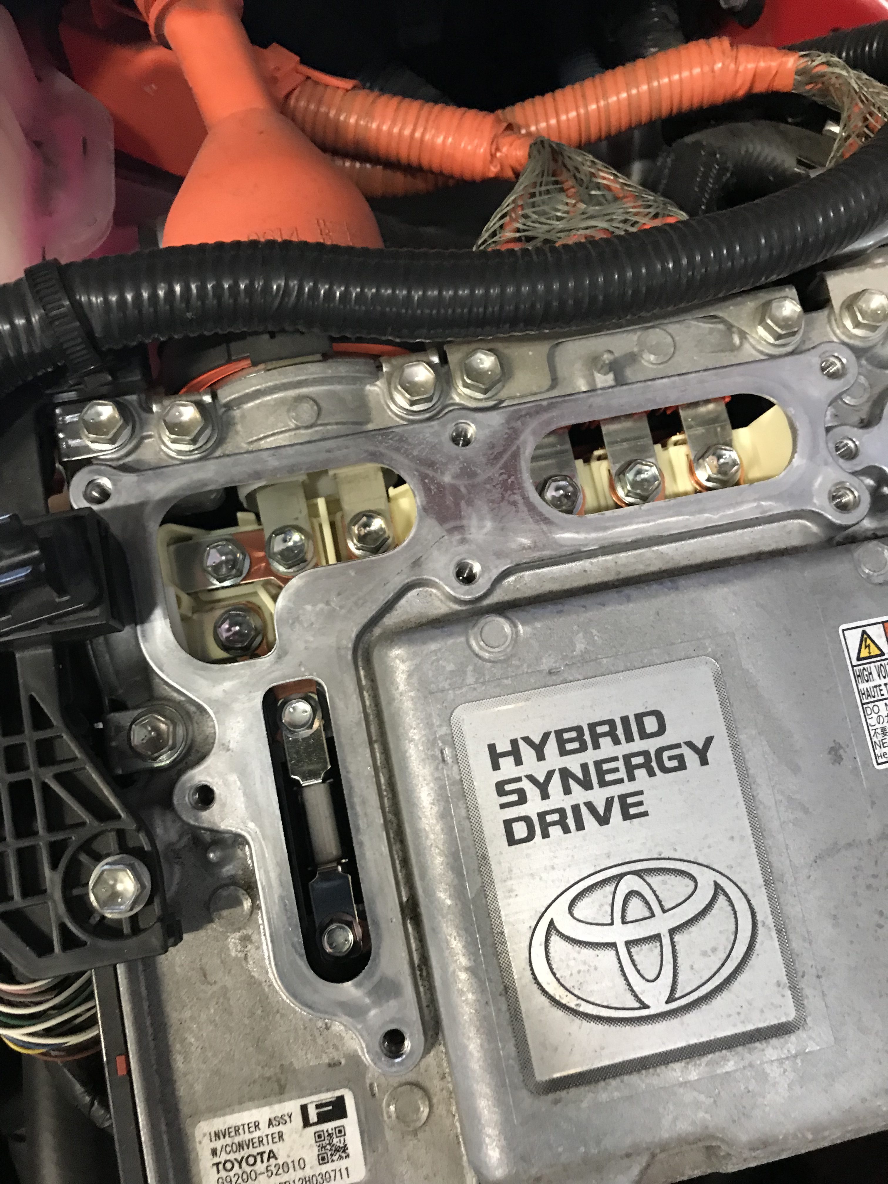 NHP10 アクア ハイブリッドシステム メインバッテリー交換 - KYOEI