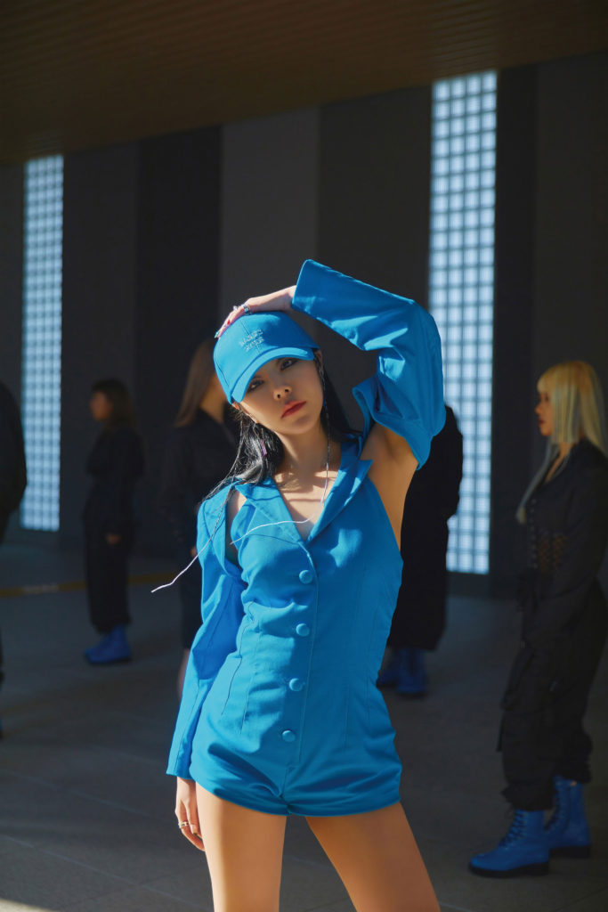 MAMAMOOメンバーWhee In（フィイン）ソロミニアルバム「Redd」配信