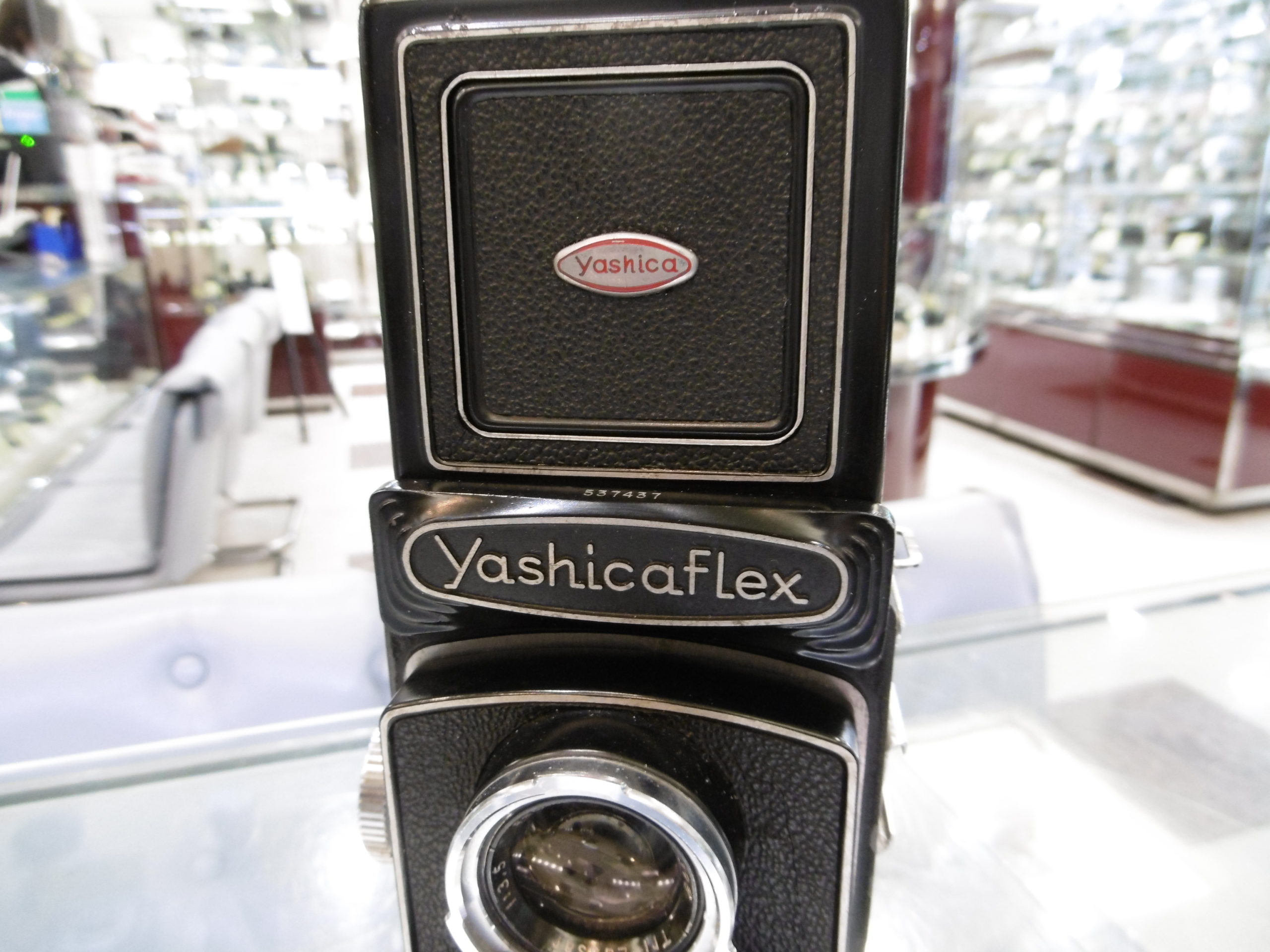 国産二眼レフ「ヤシカフレックスC型」で撮る軽快スナップ