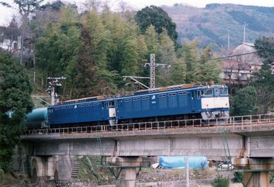JR貨物 EF64 0番台 中期後期車国鉄色