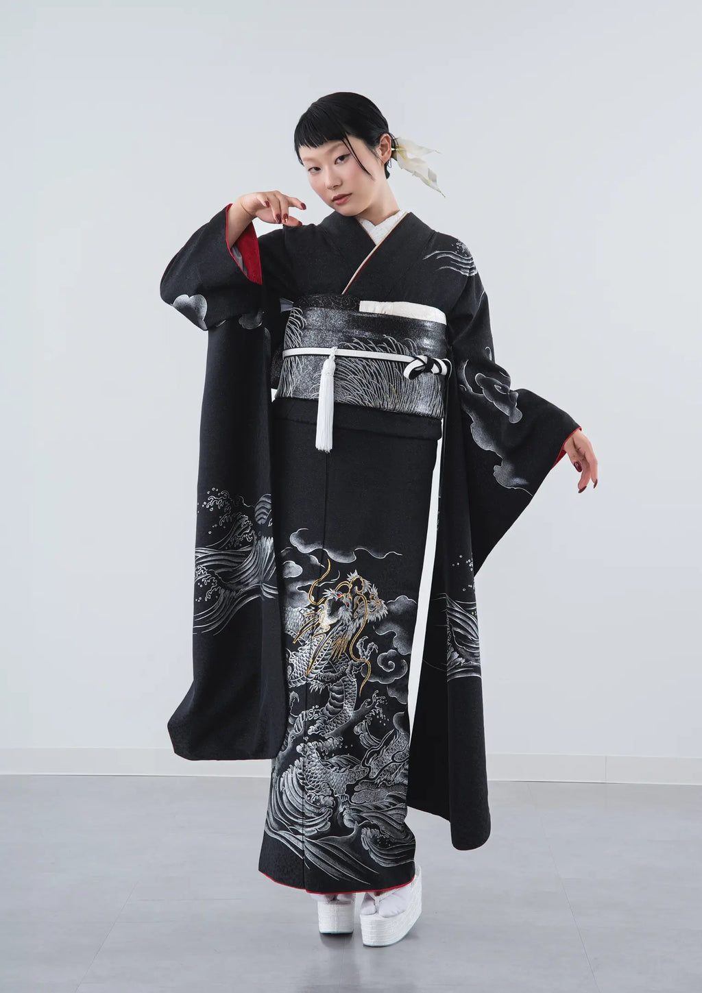 KH-329_001.webp?v=1735376647&