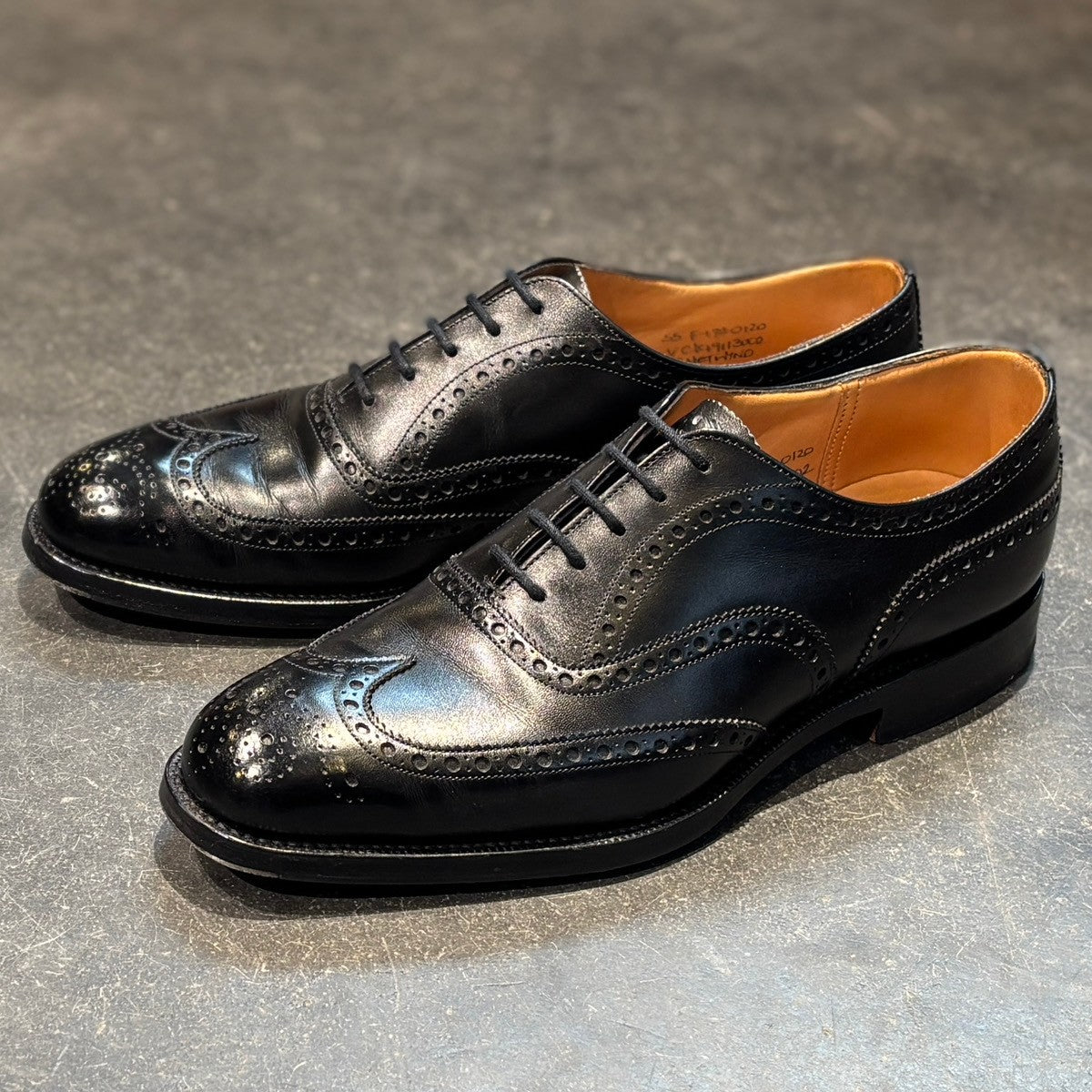 Church´s】チャーチ レザーシューズ チェットウィンド フルブローグ