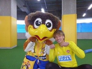 板倉滉選手、仙台で「いたっち」になる : Jリーグマスコットのこと