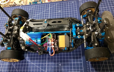 TT-02 をドリフト仕様にする : 小学生の息子とラジコン始めました。