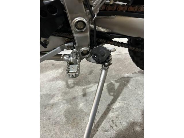 カワサキ KLX 前後ホイール交換 前後タイヤ交換 サイドスタンド交換