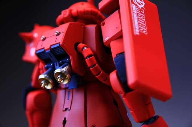 MG シャア専用ザク Ver.2.0 メタルパーツ使用例 T23【ぷらもっち】