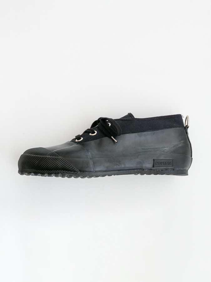 NOVESTA RUBBER SNEAKER LOW – RECTOHALL