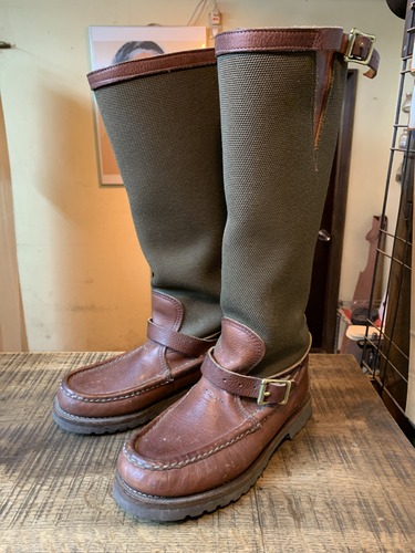 Russell moccasin (ラッセルモカシン) スネークブーツ vibram#7124