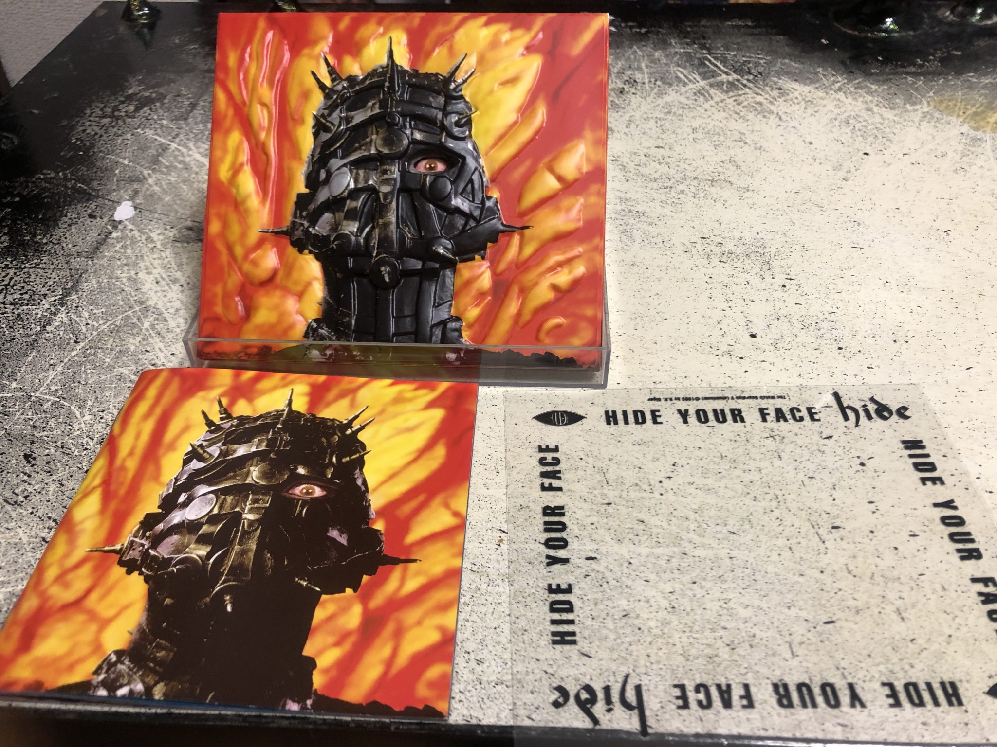 ザ HIDE YOUR FACE | Royce hair designs