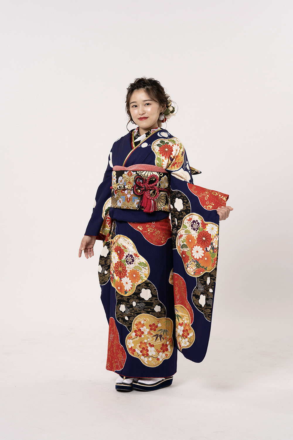 紺色レトロ 振袖【532】 – SAKURA TOKYO