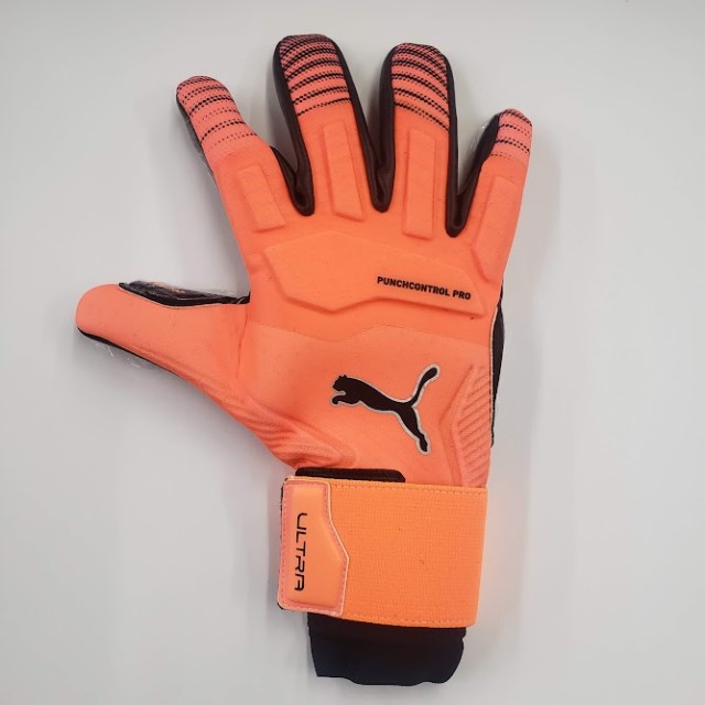puma キーパーグローブ | ウルトラ アルティメット ハイブリッド