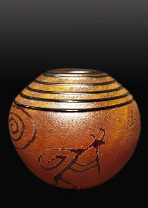 Kokopelli (Figure #2) Petroglyph Golden Brown Basket Vase – Satava
