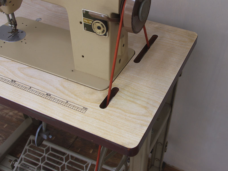 No.156 JUKI TL-72 ジューキ製 職業用足踏みミシン：アンティーク