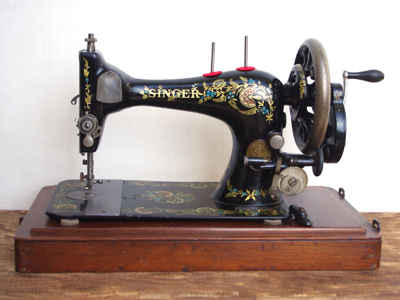 No.257 SINGER V.S.3 シンガー製 手回しミシン：アンティークミシン