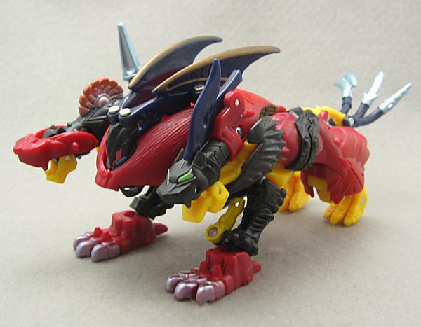 TRANSFORMERS ROBOTS IN DISGUISE BRUTICUS／トランスフォーマーR.I.D