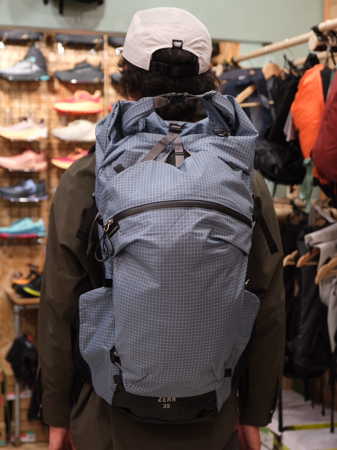 ZENN 35【PAAGO WORKS】 – SANKAKU STAND