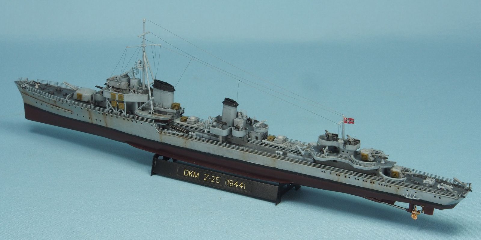 Z-25