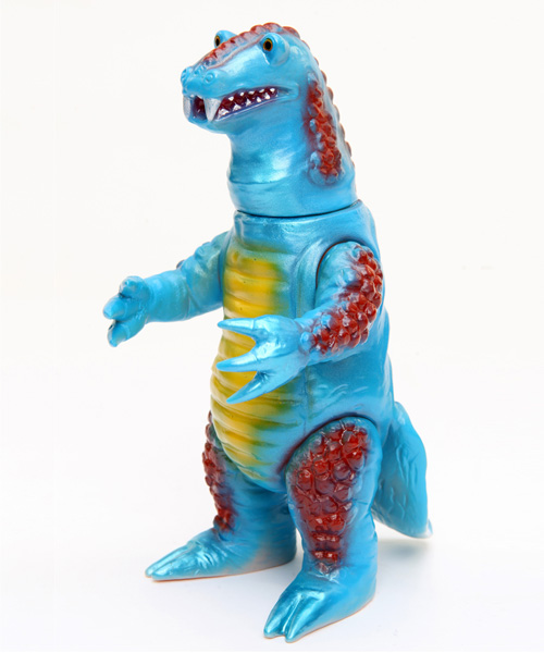 2016年2月10日締切でブルマァクからザゴラス二期版、カネゴンハワイ版