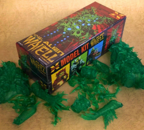 2017年5月12日17時締切でX-PLUSが「大怪獣シリーズ ワイアール星人