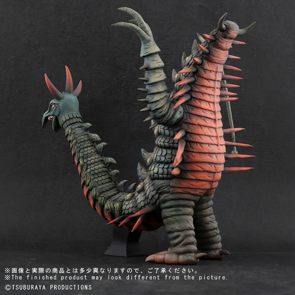 2019年6月24日17時締切でX-PLUSが「大怪獣シリーズ ムカデンダー」を