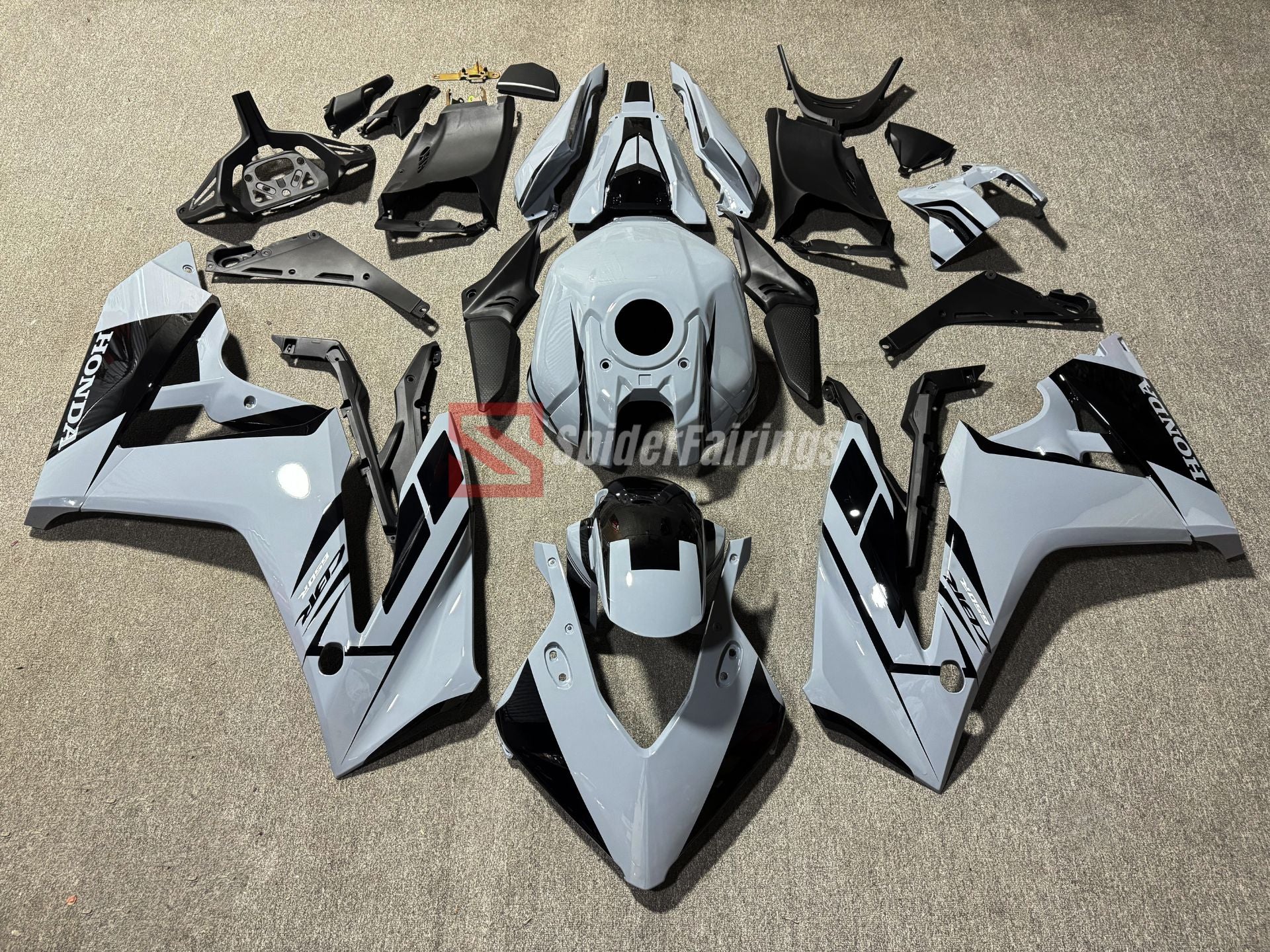 Grey broklyn color Honda CBR650R 2024 – SpiderFairings