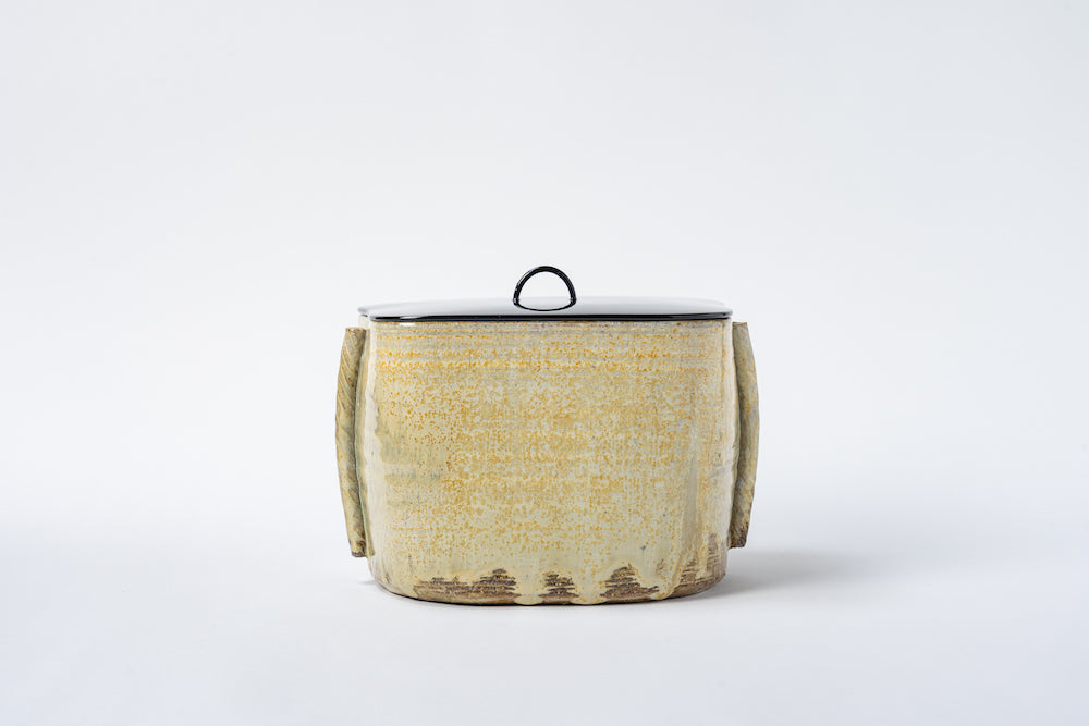 管耳付四方水指 十三代 八山造 – 高取焼宗家