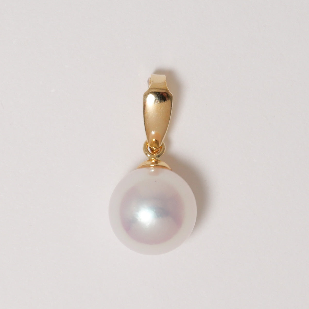 パール ペンダントトップ 8.5–9mm
