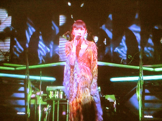 MIKA NAKASHIMA CONCERT TOUR 2009 TRUST OUR VOICE: tamaruの禁煙日記