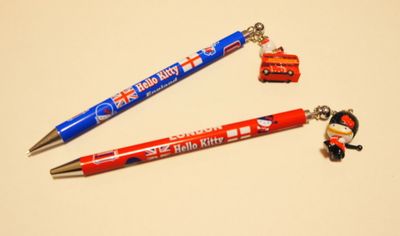 イギリス旅行 ロンドン限定キティ: ネコのように気のむくままに旅をしたい