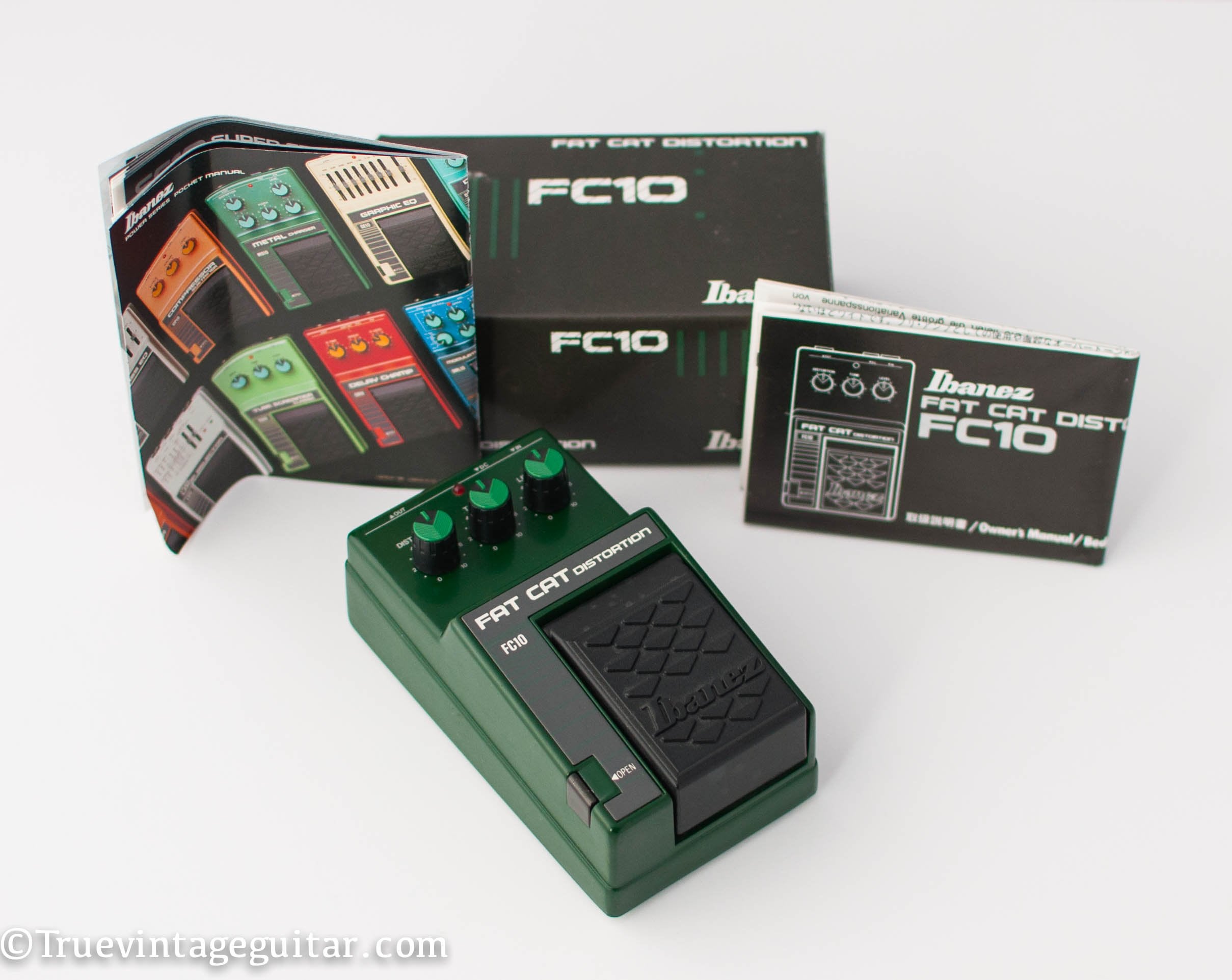 Ibanez-Fat-Cat-Distortion-011.