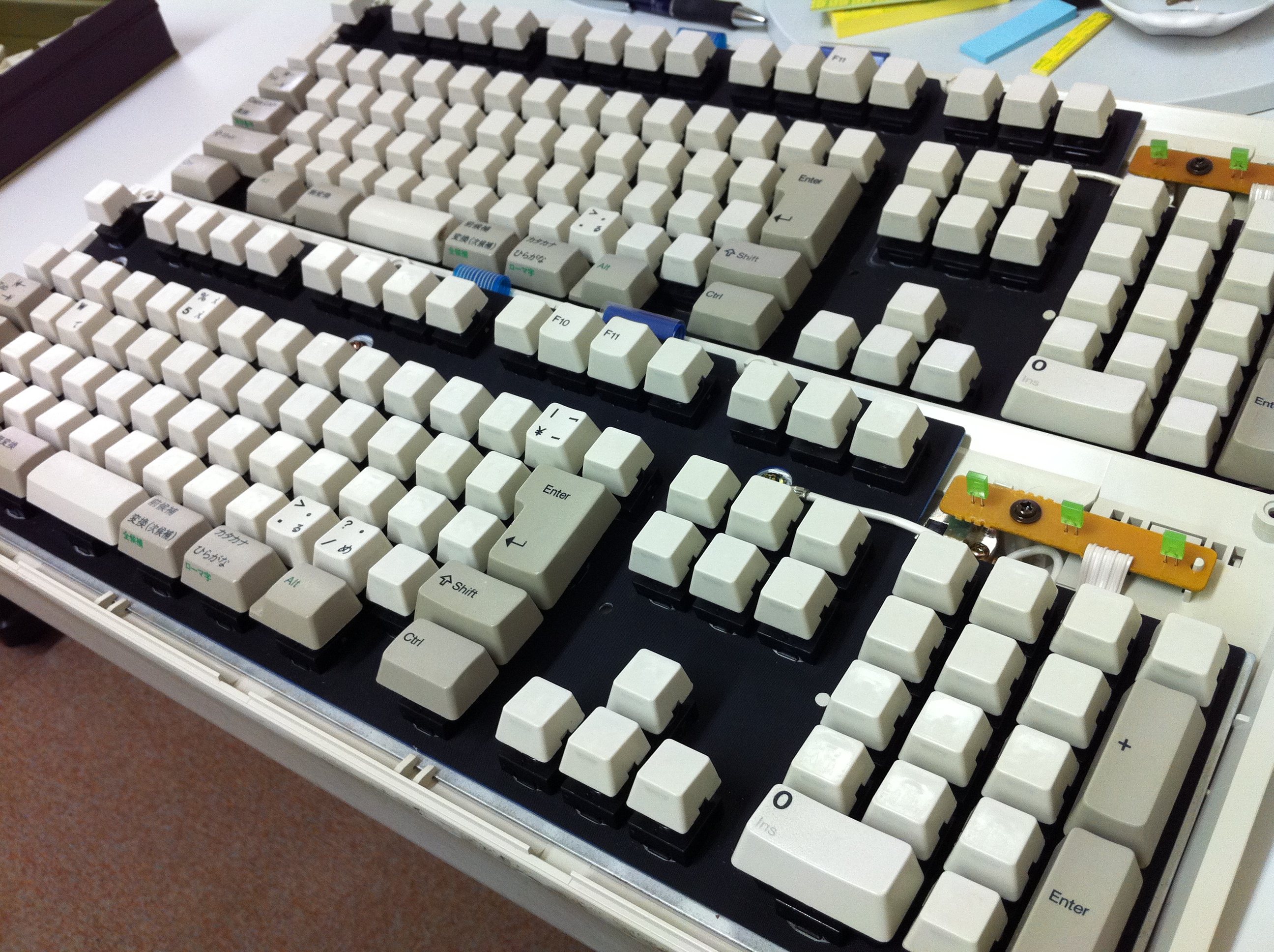 キーボード IBM 5576-A01 のお掃除: ウルスの現場奮闘記