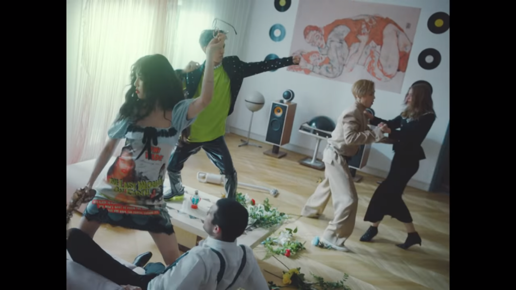 MV BREAKDOWN] TRIPLE H - Retro Future — UnitedKpop