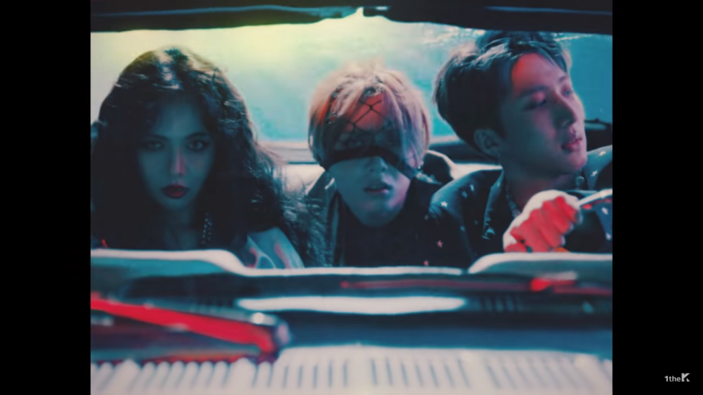 MV BREAKDOWN] TRIPLE H - Retro Future — UnitedKpop