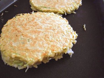 キャベツの千切りでお好み焼き！: いつものきもちで