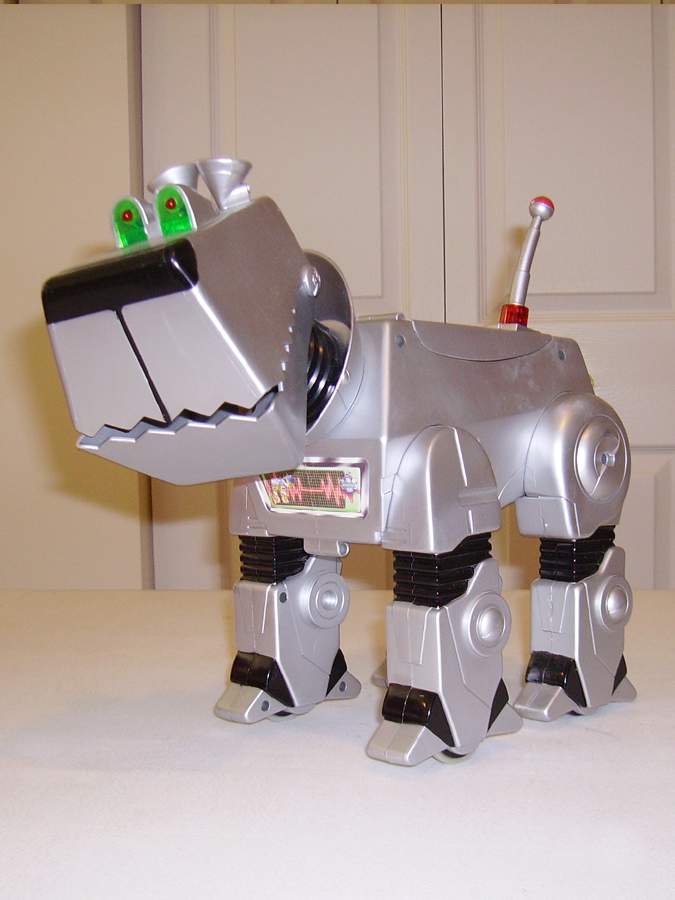 Mega-Byte The Hound Droid - The Old Robot's Web Site
