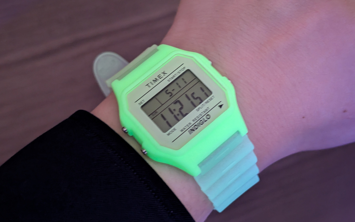 幻のデジタルウォッチが復刻！ タイメックス「Timex 80 グローインザ
