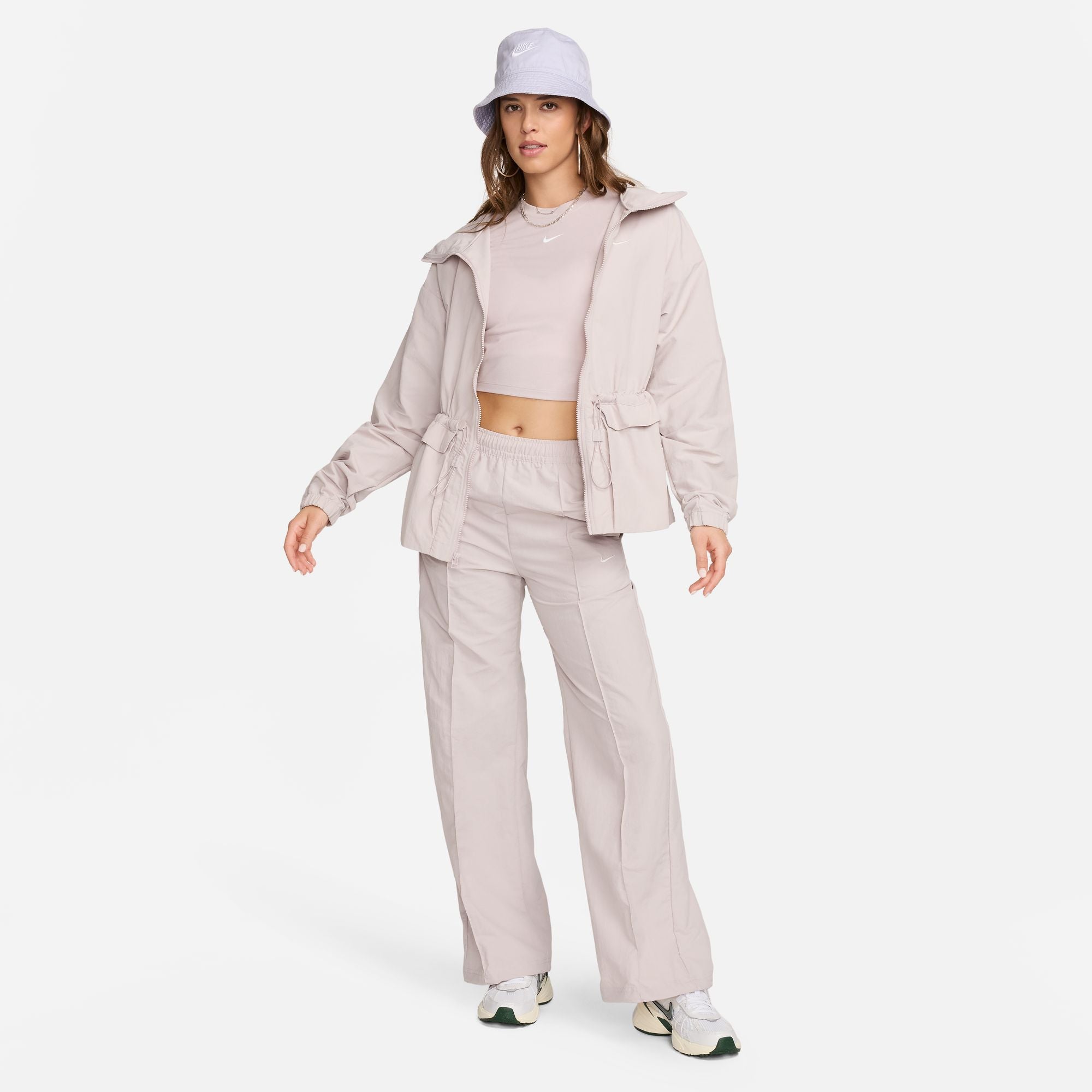 Sportswear Everything Wovens – WOODstack