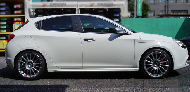 アルファロメオ ジュリエッタ｜おすすめタイヤ＆ホイールセット｜矢東