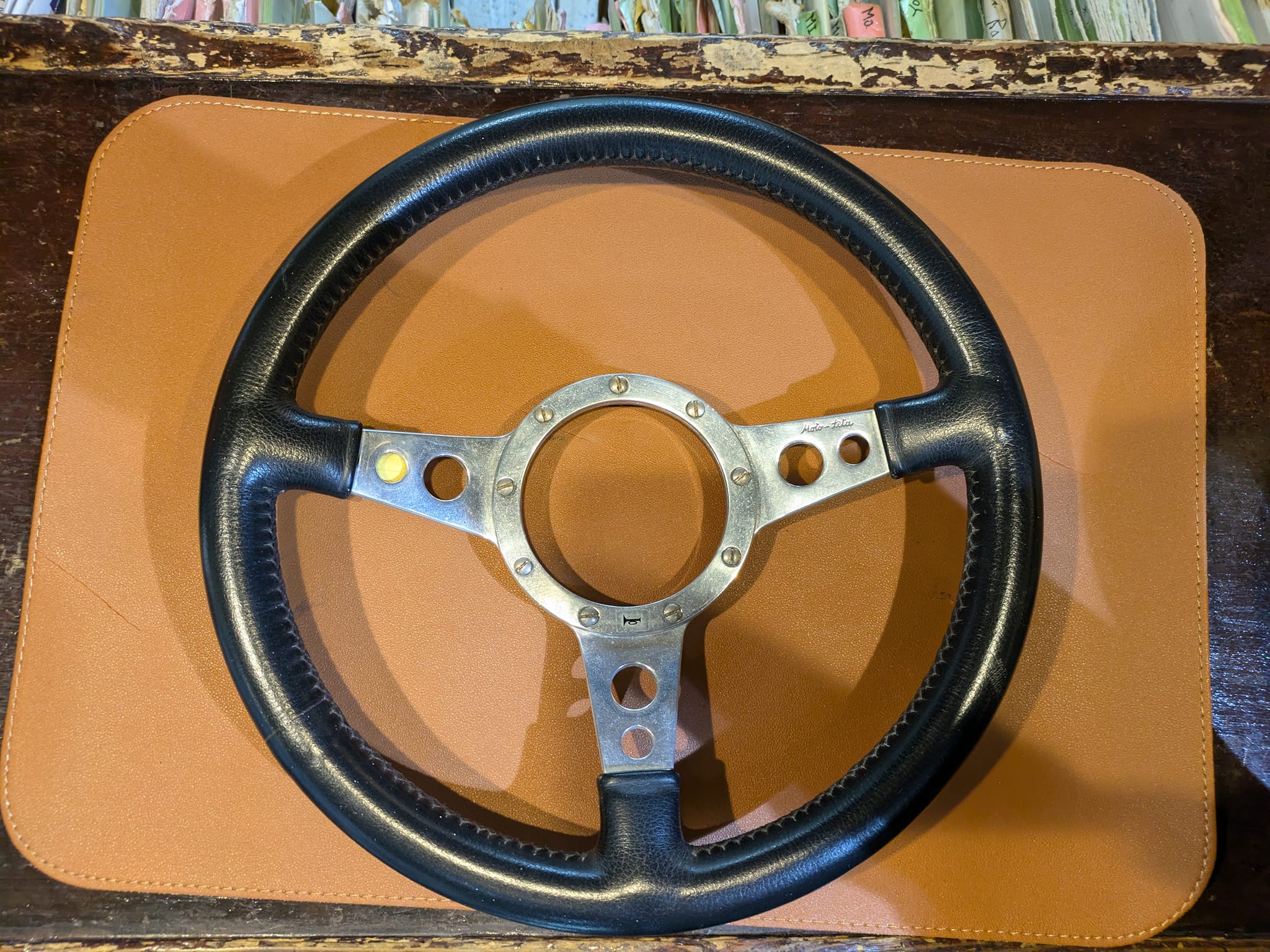 ALEC eShop / モトリタステアリング レザー 13インチ ディッシュ