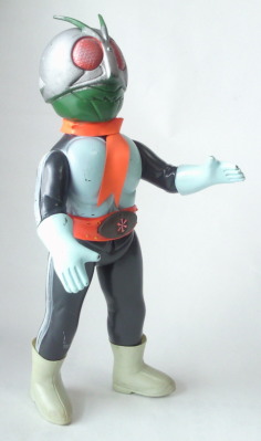 真水稔生の『ソフビ大好き！』 第152回「義理と人情の風車が回る」