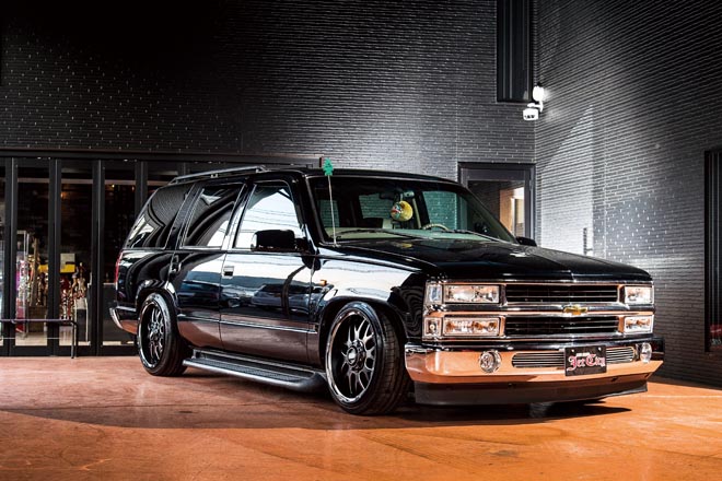 リフトアップされたタホを一気にローダウン！