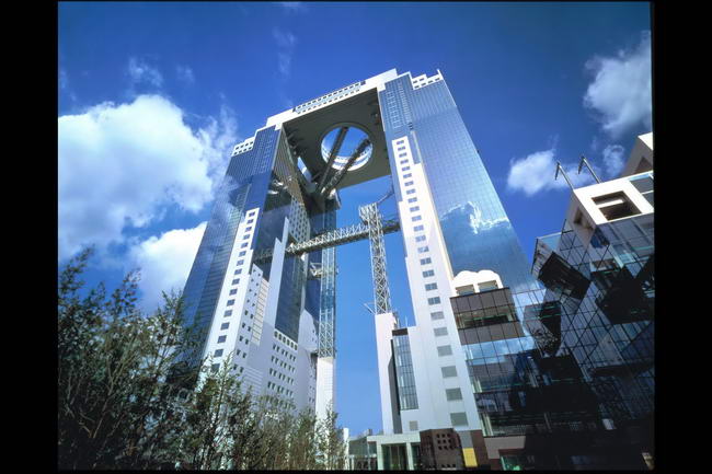 朝日新聞デジタル：【梅田スカイビル・空中庭園展望台 大阪府大阪市