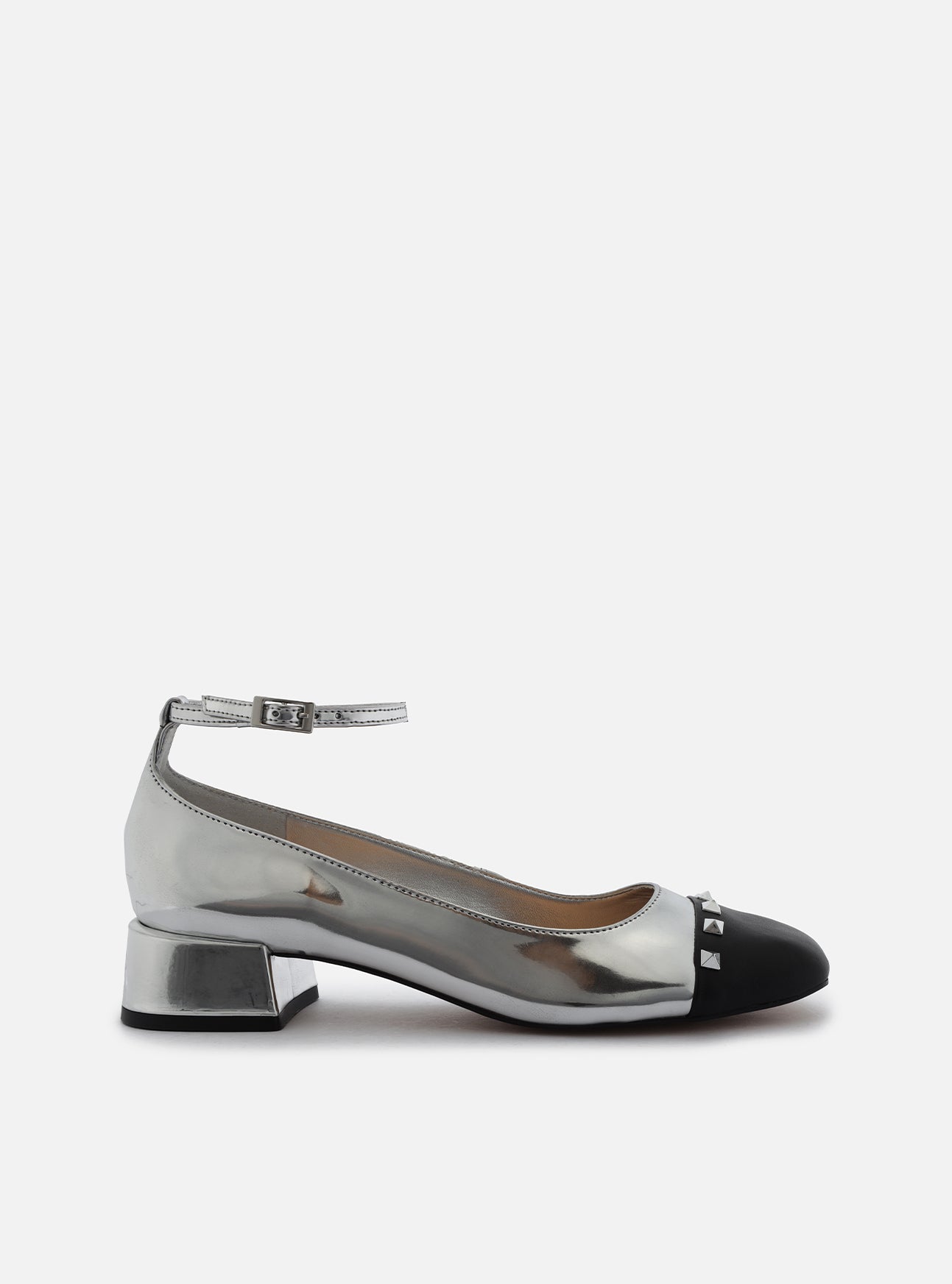 Chloe Low Block Pump | Stylish Silver Low Block Heels – Arezzo